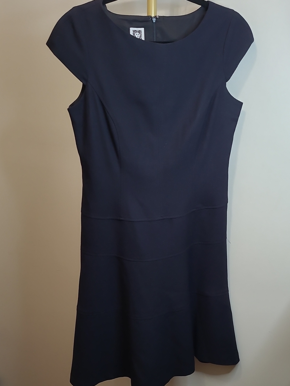 Anne Klein Textured Black Cap Sleeve Fit-and-Flare Dress size 10